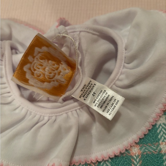 Baby Plaid Romper with Ruffled Collar - Picture 2 of 2